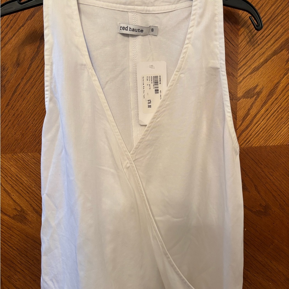 Red Haute from EVEREVE white mixed rib halter top